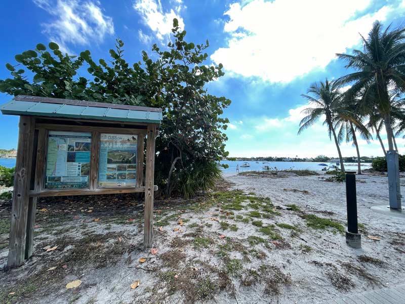 Installed Signage at Peanut Island Ferry Dock. Photo Credit: Palm Beach County Department of Environmental Resource Management